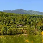 Sovanova W Gorach Sowich Z Tarasem I Widokiem Kolce