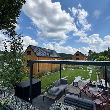 Sovanova W Gorach Sowich Z Tarasem I Widokiem *