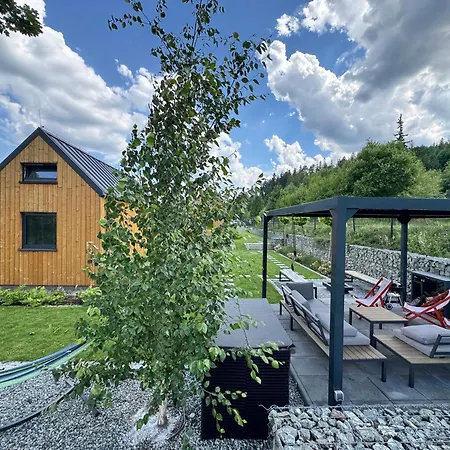 Sovanova W Gorach Sowich Z Tarasem I Widokiem * Kolce