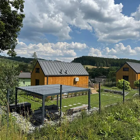 Sovanova W Gorach Sowich Z Tarasem I Widokiem Kolce