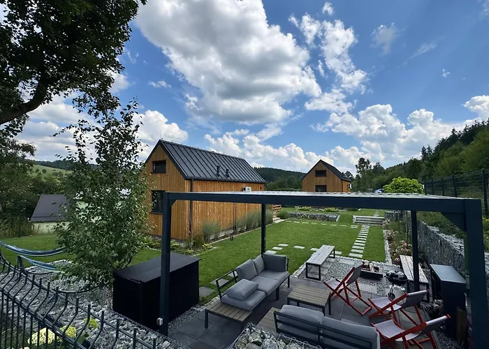 Sovanova W Gorach Sowich Z Tarasem I Widokiem *