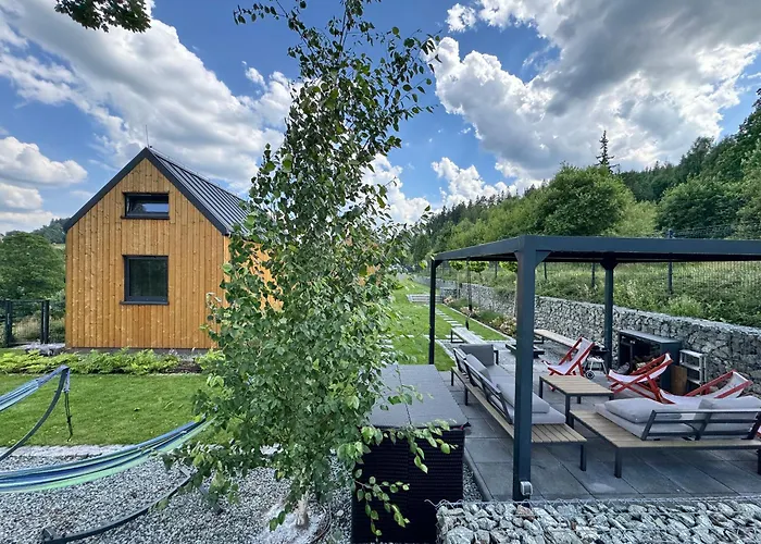 Sovanova W Gorach Sowich Z Tarasem I Widokiem * Kolce