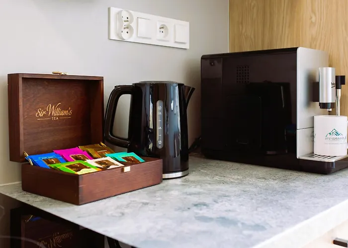 Sovanova W Gorach Sowich Z Tarasem I Widokiem * Kolce