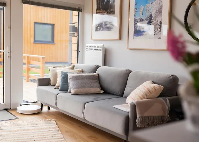 Sovanova W Gorach Sowich Z Tarasem I Widokiem * Kolce