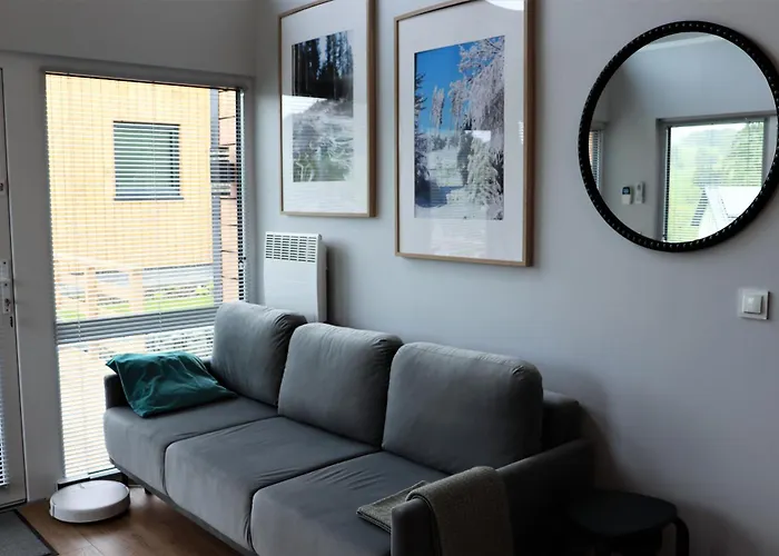 Sovanova W Gorach Sowich Z Tarasem I Widokiem *